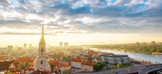 Empresas eslovacas adotam política de prazos de pagamento mais rigorosa