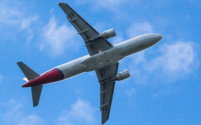 avion.jpg